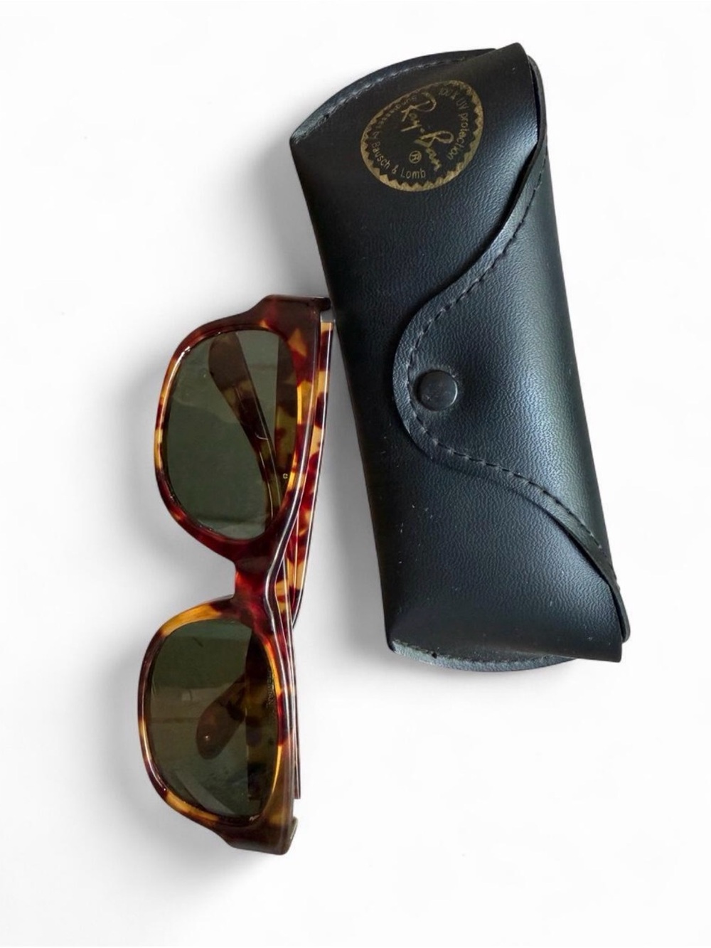 Vintage- 90'sRay-Ban Black Leather Sunglasses Case with Tortoiseshell Sunglasses